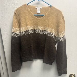 Women's V-Neck Sweater in Brown and Cream